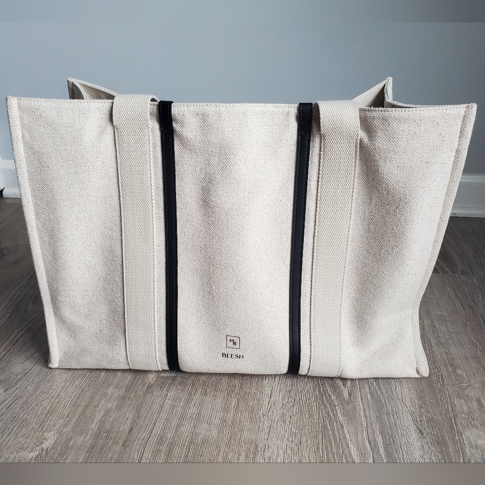 Mina Baie Beesh Canvas Carryall Tote Bag
